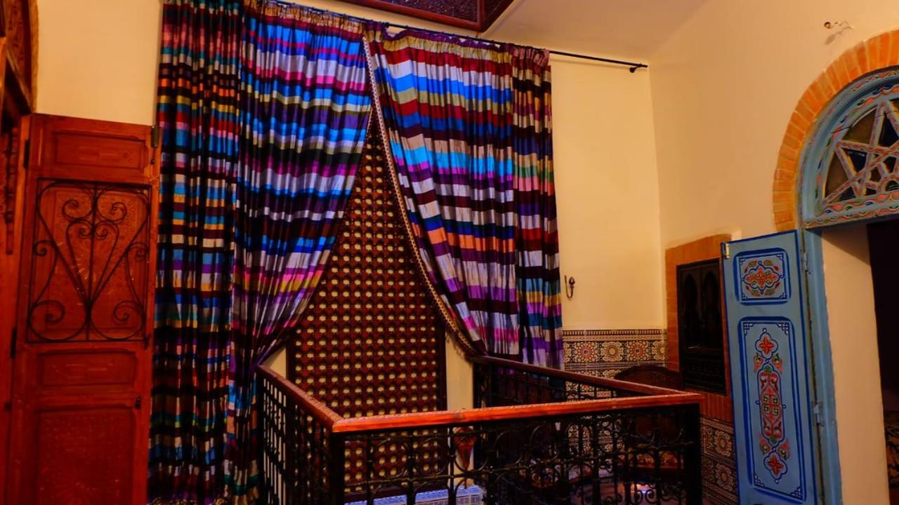 Mille Et Une Nuit Meknes Exterior photo